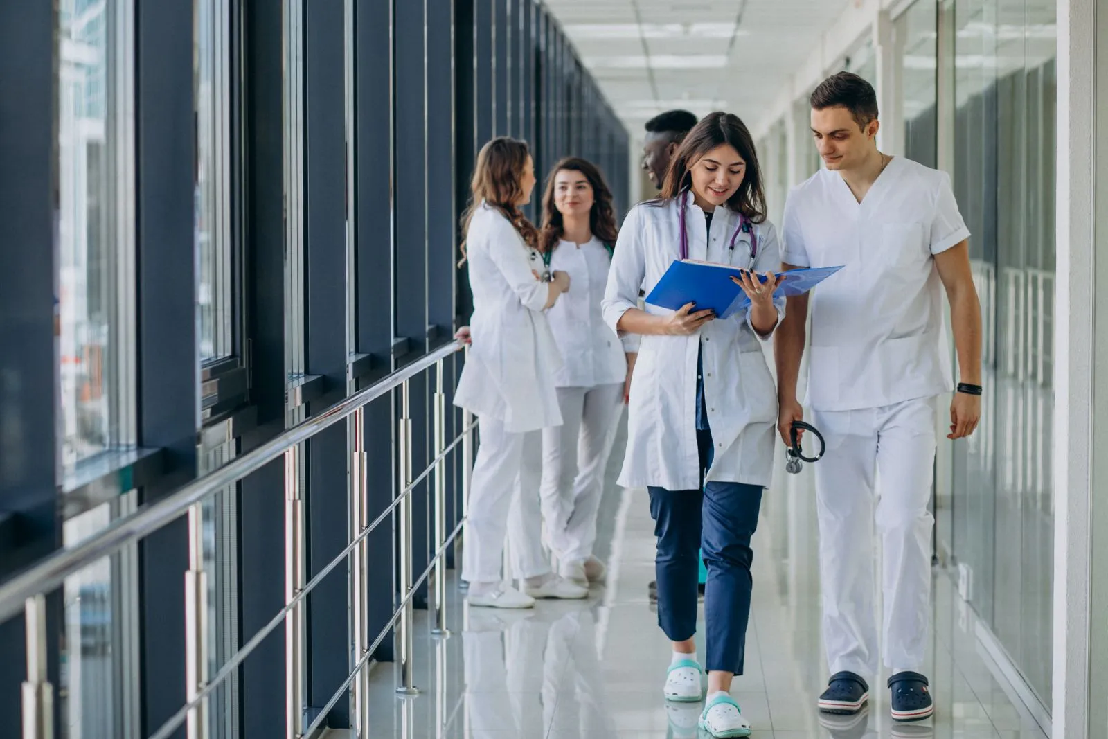 Học Nghề Điều Dưỡng Ở Đức: Điều Kiện Và Bí Quyết Thành Công