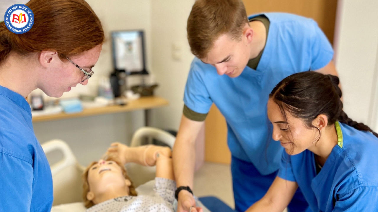 Điều kiện để học và làm điều dưỡng ở Đức Điều kiện để học và làm điều dưỡng ở Đức