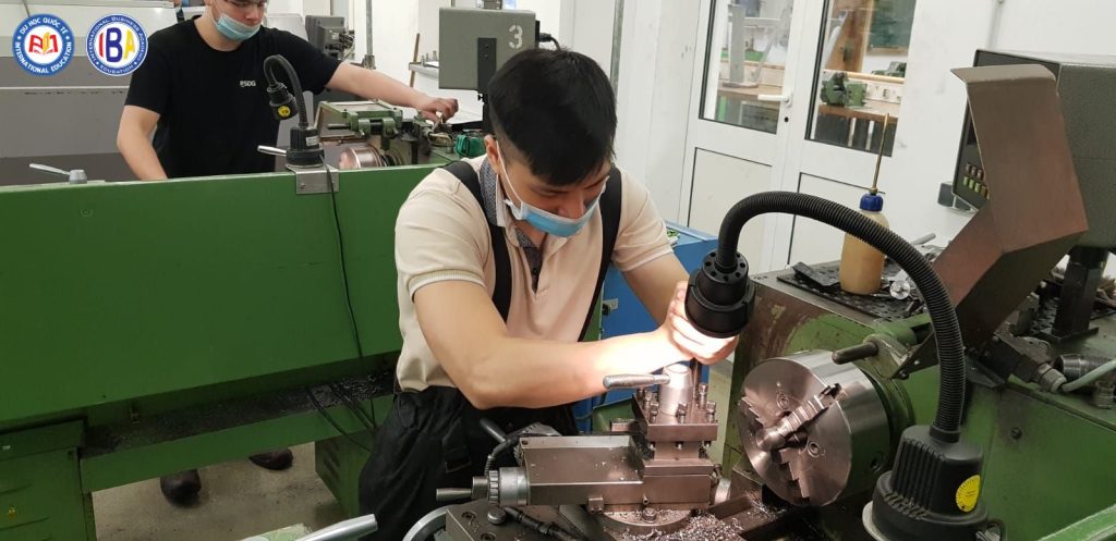 Du học nghề cơ khí điện tử tại đức