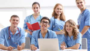 Du Học Đức Điều Dưỡng: Lộ Trình Học Tập & Cơ Hội Việc Làm