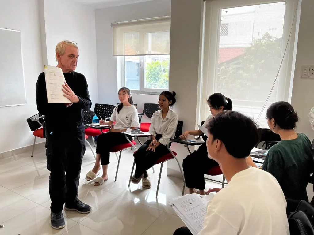 Tại Sao Nên Chọn Theo Học Trung Tâm Du Học Đức PDT? 6 IMG 3201 2048x1536 1 1024x768 1