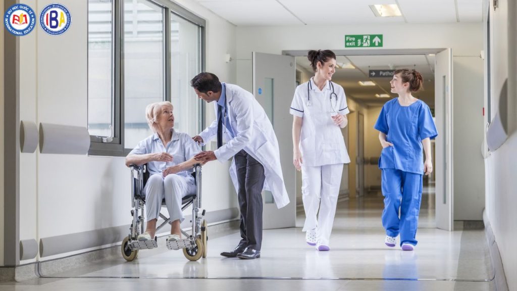 Các nhóm ngành khát nhân lực