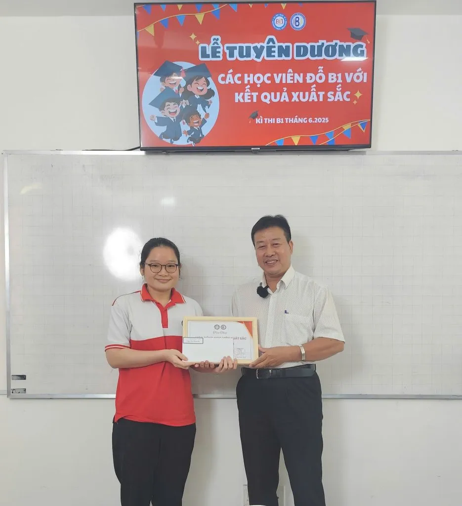 🎉Từ Tay Cầm Visa Đến Gót Chân Chạm Phi Trường: Hành Trình 6 Tiếng Thần Tốc! 🚀 19 532263644 122133935546870180 8020993782250157453 n