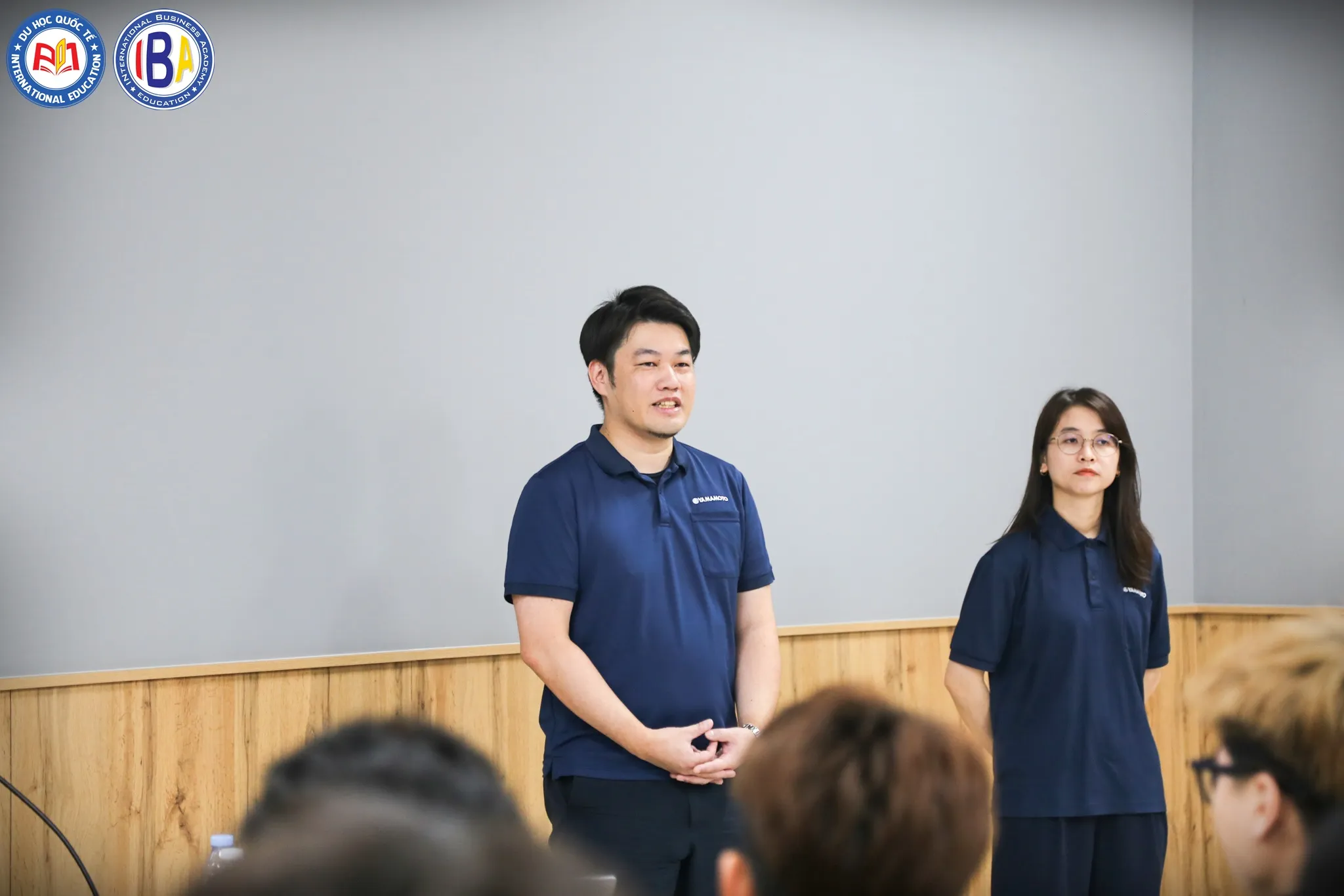 Không đậu đại học làm gì?