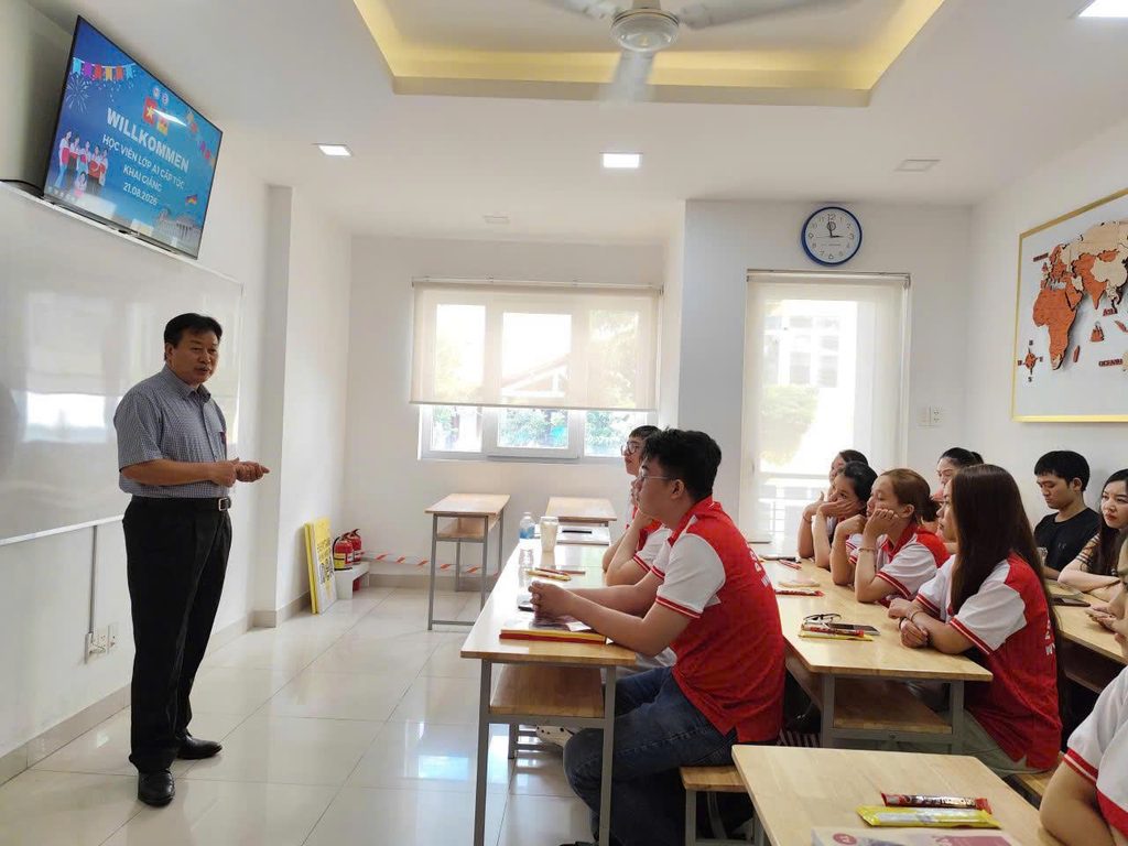 🌱 Thêm Một Hành Trình Gần Hơn Với Nước Đức! ✈️ 54 1787367753639 340398288197986467 g3167007794793500137 79ce552ecb0c2459e83436f29e7500bb
