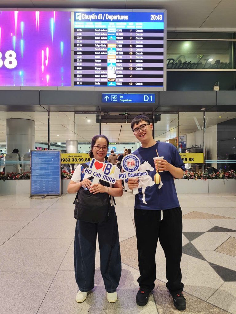 🛩 4 HÀNH TRANG – 4 ƯỚC MƠ – CHUNG MỘT HÀNH TRÌNH TẠI ĐỨC! 33 1791527372147 8731400940460195894 g3167007794793500137 a1c29609cf1f2f17f18fccee7989e6ec 768x1024 1